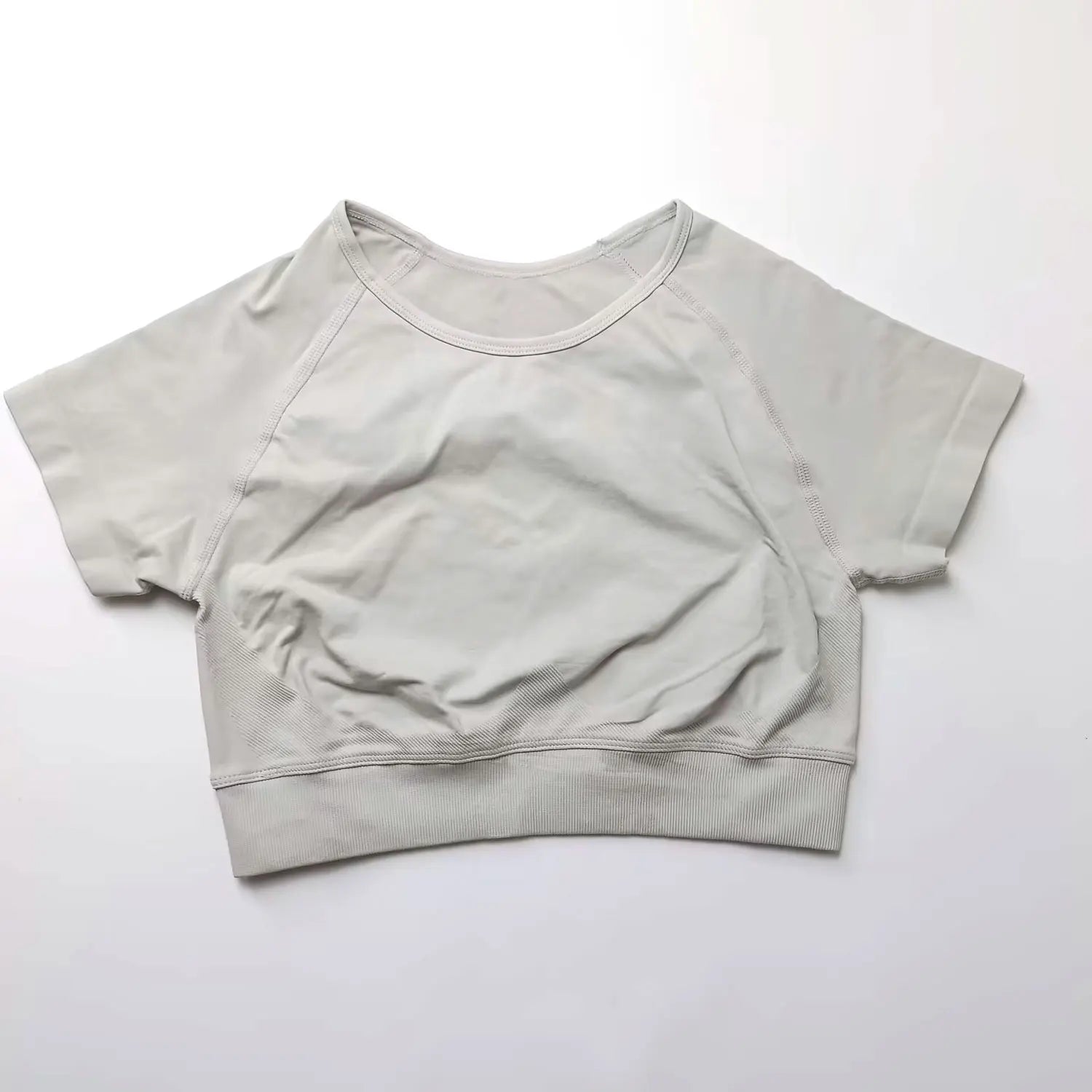 NexFit Seamless Crop Top – Kortärmad Träningstopp för Yoga & Gym